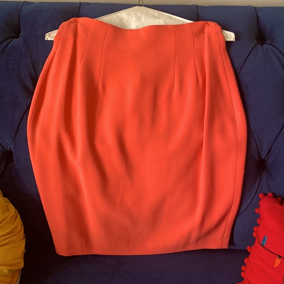 Peach/Salmon colored straight skirt - Picture 1 of 3